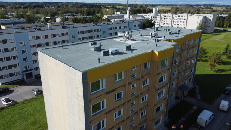 Katuse renoveerimine parapeti soojustamine